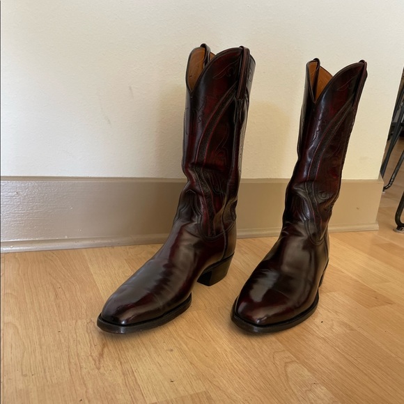 [SOLD] Lucchese Cowboy Boots (Size: 10.5D) (Color: Black Cherry/Oxblood) - Picture 2 of 11